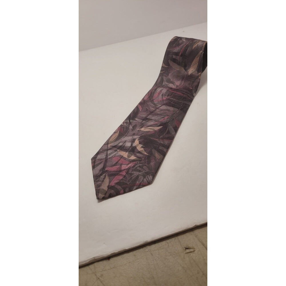 Mens Tie Robert Alan Grays Maroon, Beige Fern Type Pattern